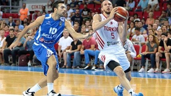 12 Dev Adam'dan komşuya özel tarife!