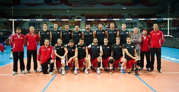 A Milli Erkek Voleybol Takimi, Ilk Maçindan Galip Ayrildi