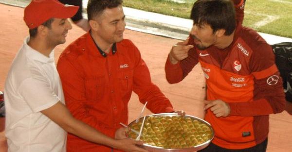 A Milli Futbol Takimi, Belarus Hazirliklarini Sürdürdü