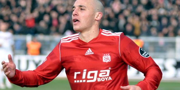 Aatif'a Olympiakos kancası