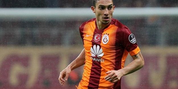 Alex Telles Porto ile anlaştı