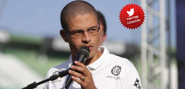 Alex,Ersun Yanal'a twit attı