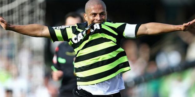 Alex'ten Acun'a cevap!