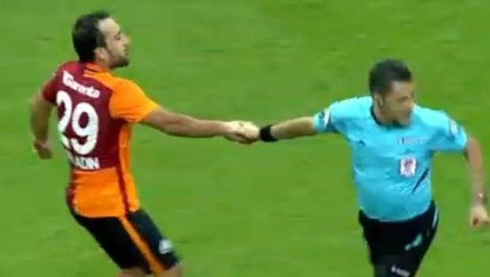 Arena'da müthiş fair play!