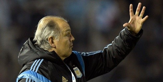 Arjantin teknik direktörü istifa etti