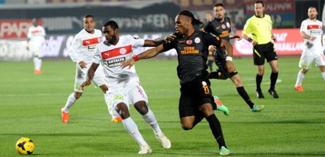 Aslan Antalya'da yara aldı: 2-2