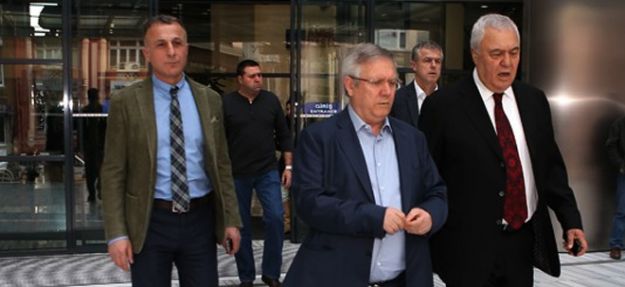 Aziz Yıldırım'dan, Nejat İşler'e ziyaret