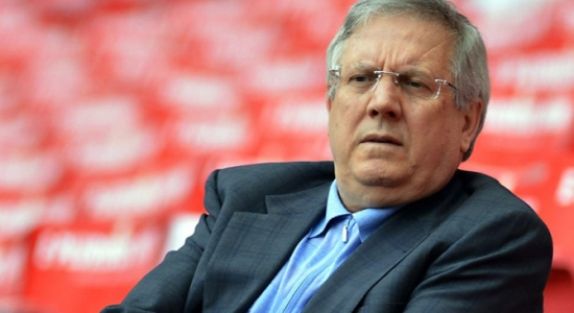 Aziz Yıldırım'ı Çıldırtan 3 Soru!