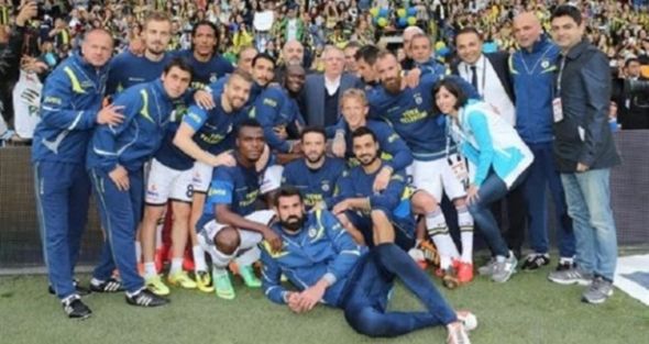 Aziz Yıldırım'ın gözyaşları