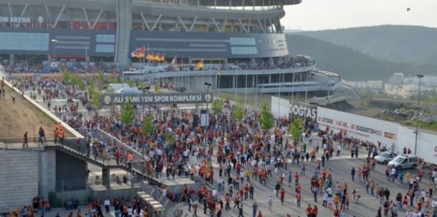 Bakan'dan, G.Saray taraftarına müjde!