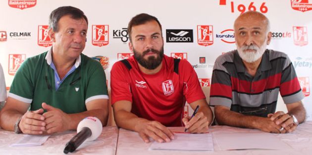 Balıkesirspor'da 2 yıllık imza!