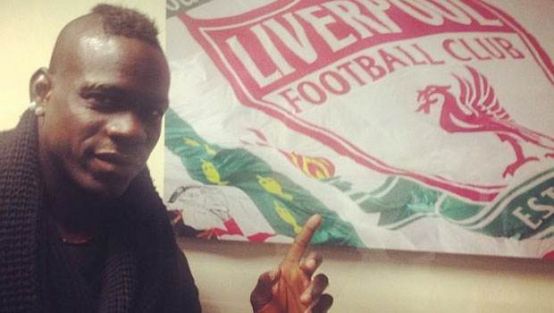 Balotelli transferi böyle duyurdu