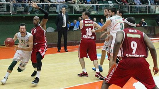 Banvit galibiyetle başladı!