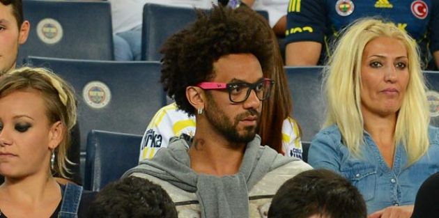 Baroni'den Kızdıran Hareket