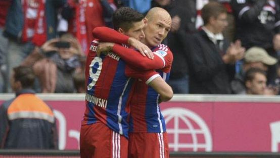 Bayern Münih güle oynaya