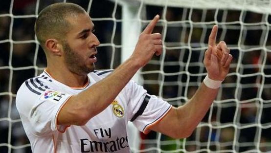 Benzema 2019'a kadar Real Madrid'de