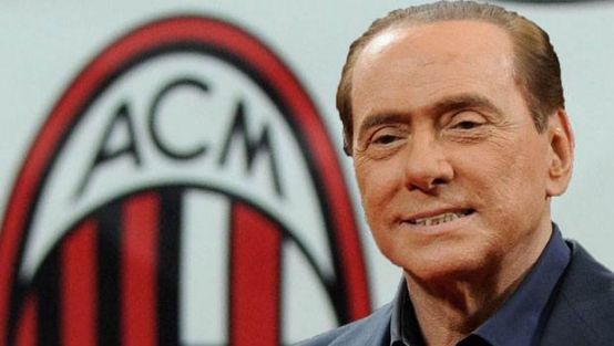 Berlusconi Milan'ı sattı