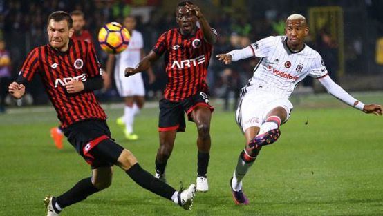 Beşiktaş Ankara'da berabere