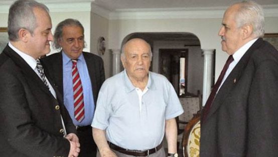 Beşiktaş eski başkanı vefat etti!