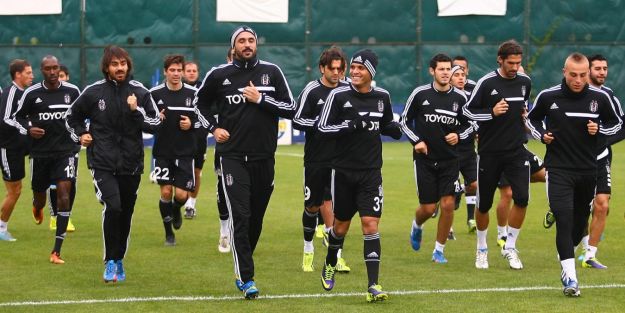 Beşiktaş fırtına ve doluya tutuldu!