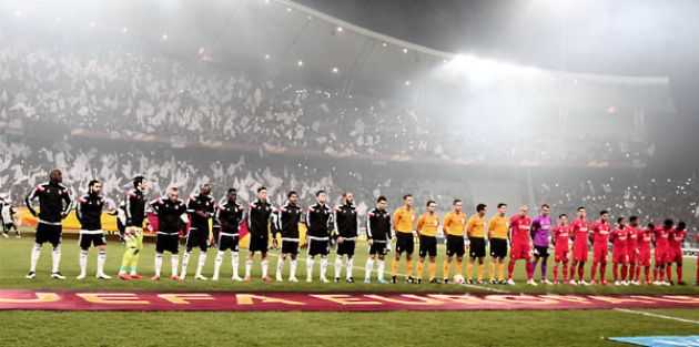 Beşiktaş - Liverpool maçı tarihe geçti!
