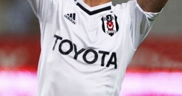 Beşiktaş Sinan Kurumuş'u Boluspor'a verdi