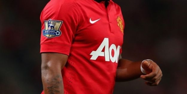Beşiktaş yıldız futbolcu için M.United ile masaya oturuyor!