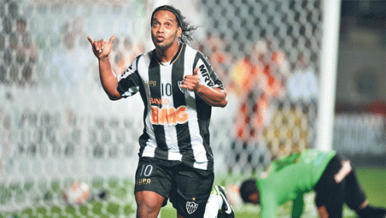 Beşiktaş'ın Ronaldinho transferi için tek engeli kaldı