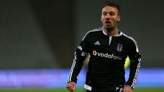 Beşiktaş'ta flaş ayrılık!