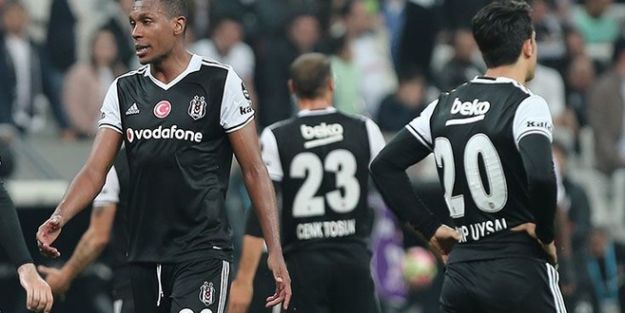 Beşiktaş'ta iki imza daha!