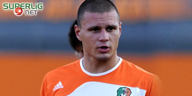 Bulgar sol bek Kasımpaşa'da!