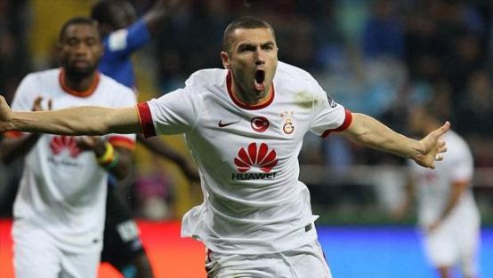 Burak Yılmaz'ın golü ofsayt mı?
