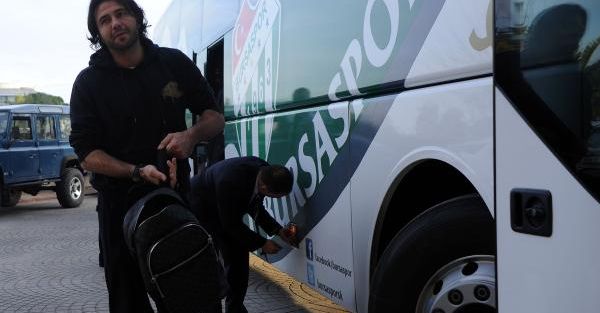 Bursaspor Devre Arasi Kampi Için Antalya'ya Geldi