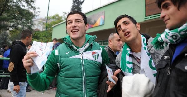 Bursaspor-Fenerbahçe Maç Biletleri Satişa Çikti
