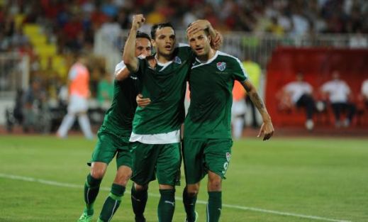 Bursaspor Vojvodina karşısında tur arıyor
