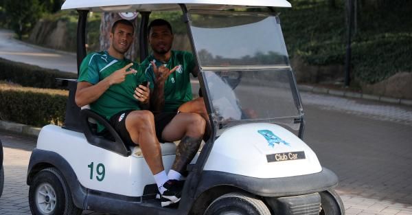Bursasporlu Futbolcular Golf Oynadi