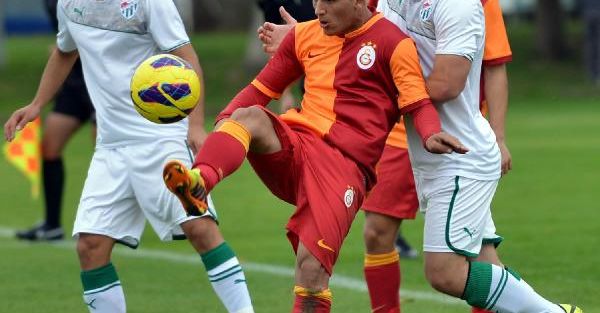 Bursaspor'un Gençleri, Galatasaray'ı Yendi