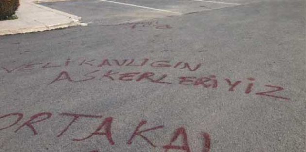 Çarşı'dan Veli'ye destek..  "Veli Kavlak'ın askerleriyiz"