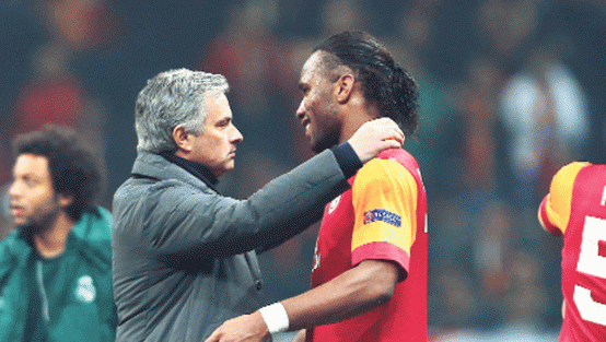 Chelsea Drogba'ya Kilitlendi