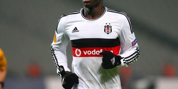 Çinliler'den Demba Ba için dudak uçuklatan teklif!