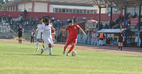 Çorum Belediyespor - Bursa Nilüferspor :1-1