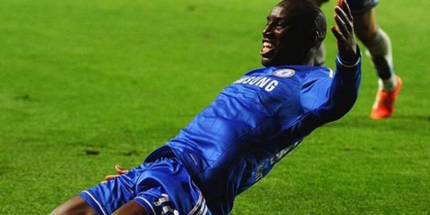 Demba Ba'dan ilk tweet, Beşiktaş'tan anında yanıt!