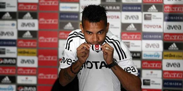 Dentinho Müslüman Oluyor!