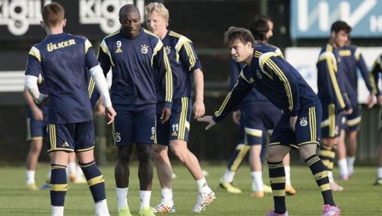 Derbi kadrosu belli oldu.