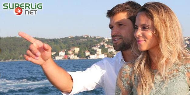 Diego Ribas Ailesiyle Boğaz Turuna Çıktı