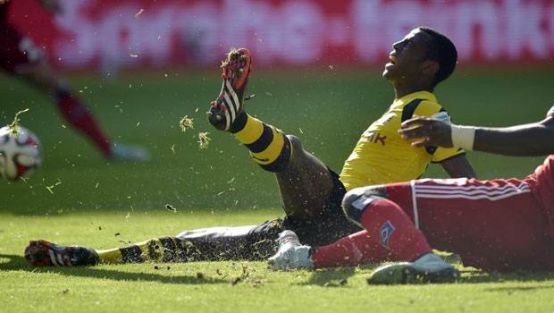 Dortmund ağır yaralı