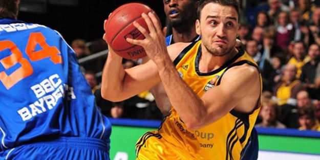 Dragicevic Anadolu Efes'te!