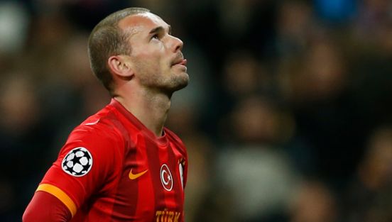 Dünya devinin Sneijder aşkı