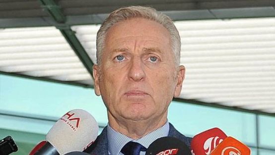 Dürüst'ten Sneijder ve Prandelli gerçeği