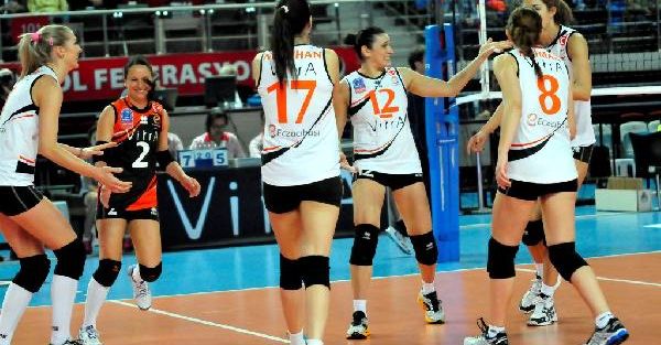 Eczacibaşi Vitra 3'te 3 Yaparak Şampiyonlar Ligi'ndeki Grubunda Lider Oldu